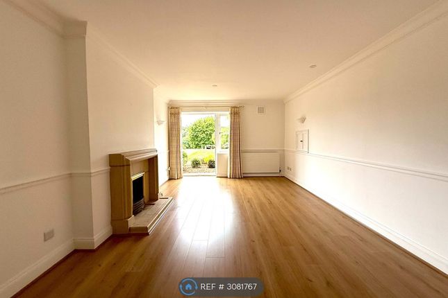 Enton Hall, Godalming photo 4