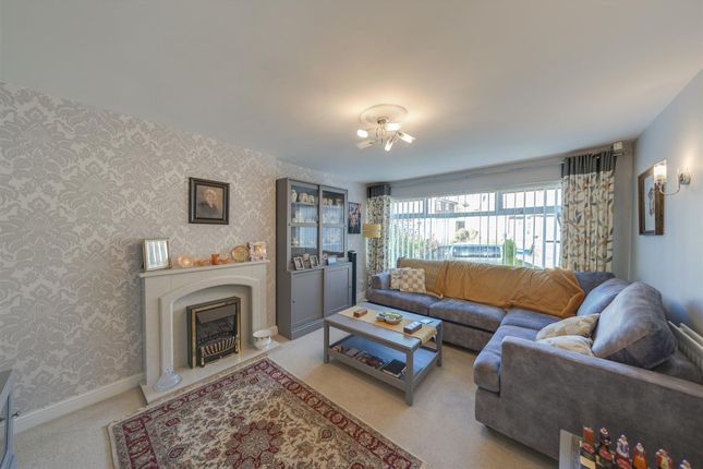 24 Beatty Drive, Congleton photo 2