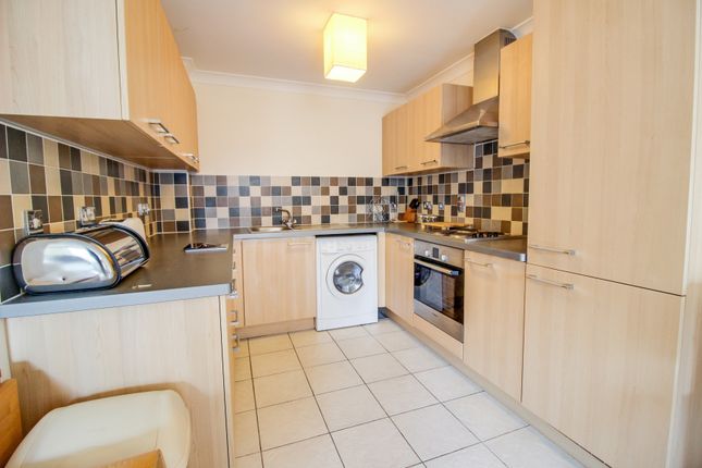 Flat to rent in Marbeck Close, Redhouse, Swindon