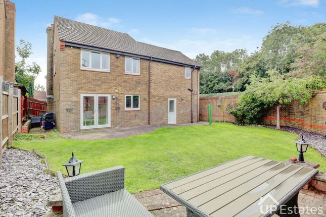 48, Exbury Way, Nuneaton photo 2