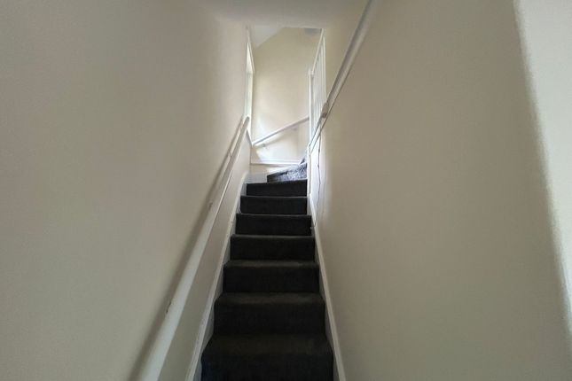 90, Stubbin Lane, Sheffield photo 5