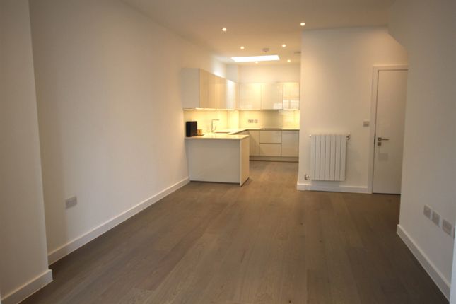 Thumbnail Property to rent in Handley Drive, London