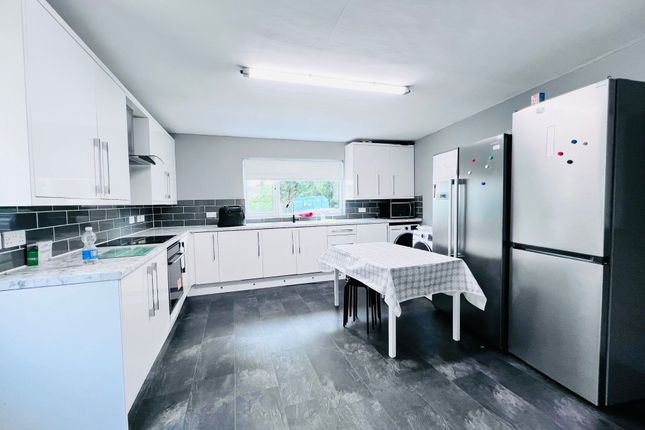 22 Faraday Road, Nottingham photo 3