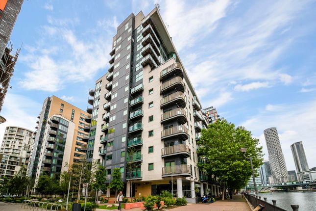 Thumbnail Flat for sale in 41 Millharbour, London