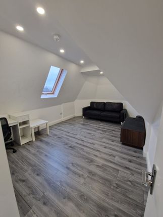 Img-20251110-Wa0012.