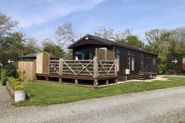 2-bed caravan on Longleys Farm, Gainsborough, £64,950