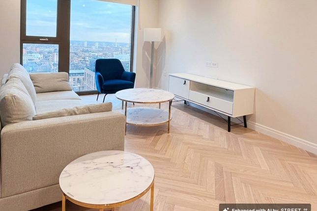 93 Hampton House, London photo 3