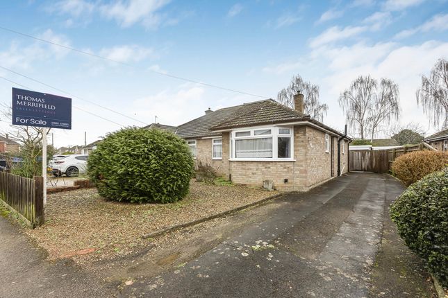 3-bed house on 20, Benmead Road, Kidlington, £385,000
