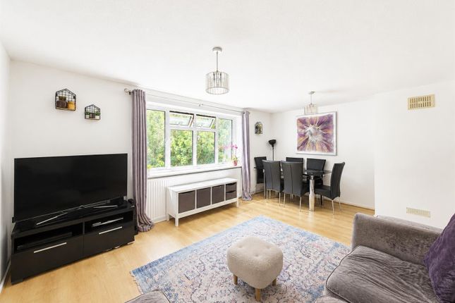 336, Convent Way, Southall photo 4