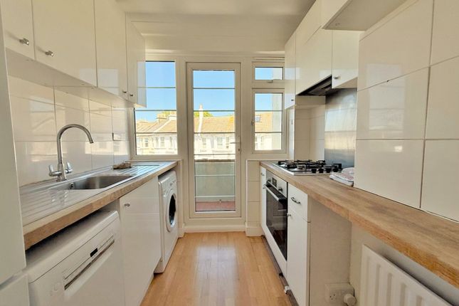 8 Crescent Mansions, Princes Crescent, Brighton photo 2