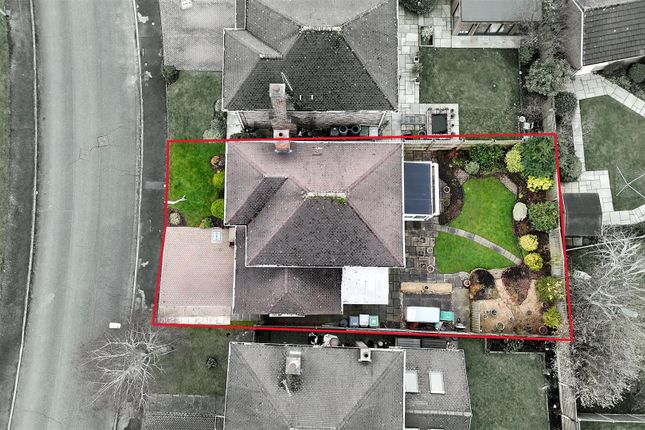 65, Henshall Hall Drive, Congleton photo 2