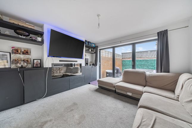 1373855-9-69023B3...