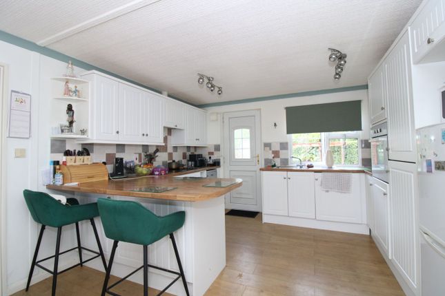 New Road, Shefford photo 2