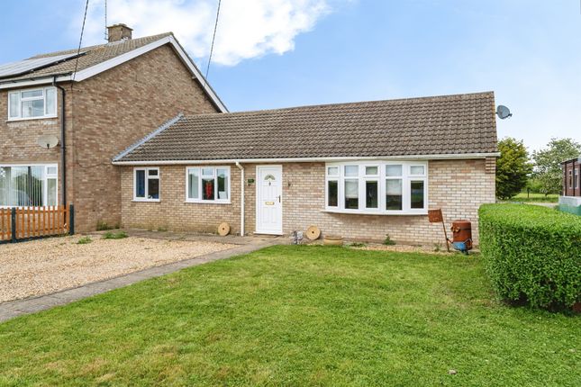 3-bed house on Helens Farm, Meadow Lane, Huntingdon, £375,000