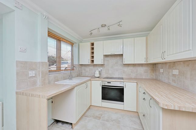 20, Bluebell Close, Dereham photo 2