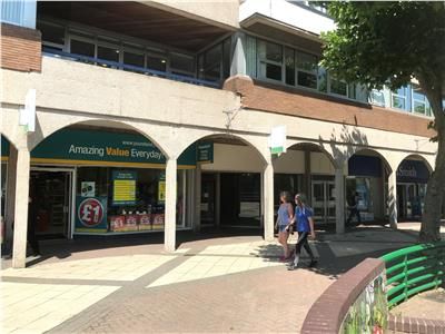 Retail premises to let in Somerset Square, Nailsea, Bristol