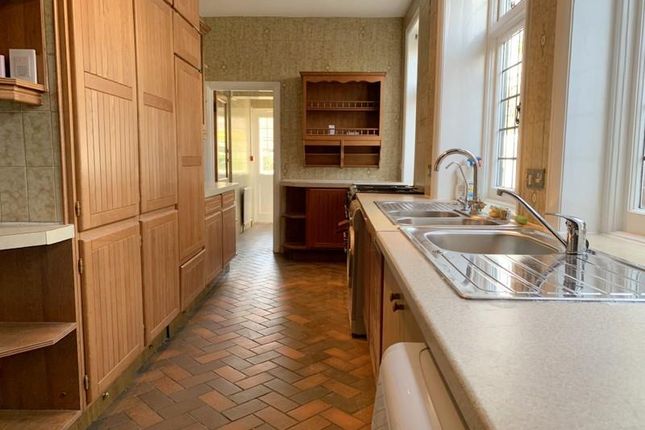 Room 7, 30, West Lodge Avenue, Acton photo 2