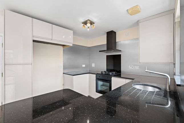 92, Progress Drive, Rotherham photo 4