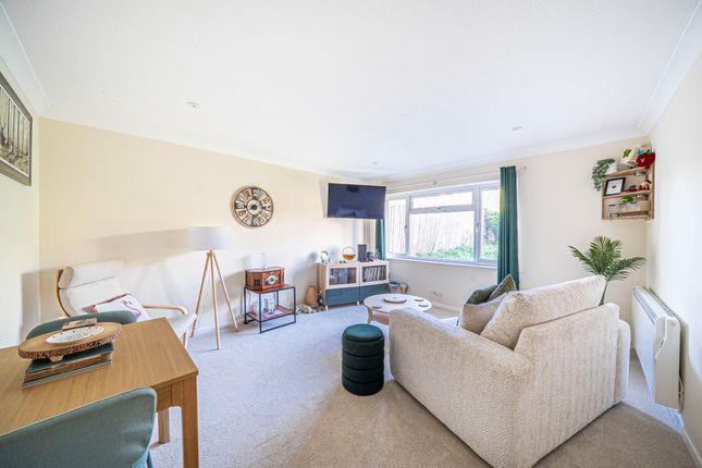 20 Walnut Tree Ground, Fyfield, Andover photo 4