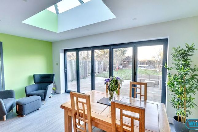 15, Bradley Road, Southwick photo 4