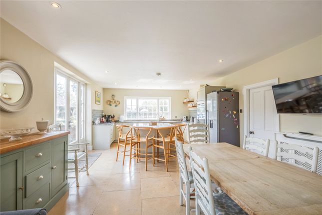 Breakfast Room