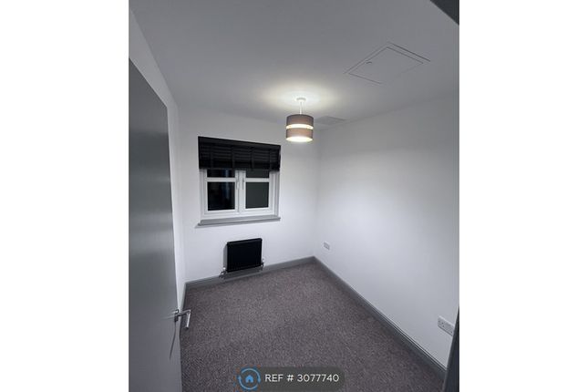 Eaton Grange Aberford Road, Leeds photo 5