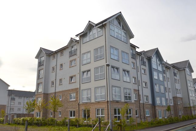 Flat to rent in Old Harbour Square, Stirling