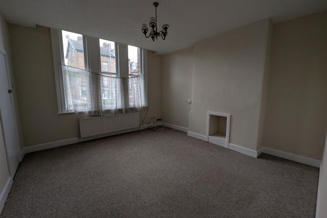 Flat 1 15A, Pierremont Crescent, Darlington photo 2