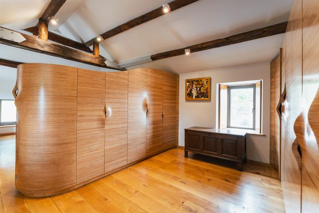Master Dressing Room