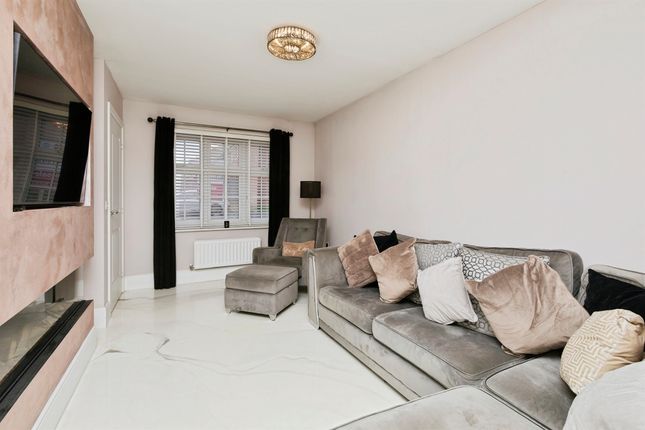 17, Stuble Drive, Derby photo 2