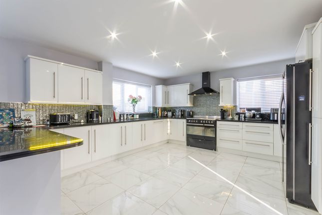 43, Steeple Road, Chelmsford photo 3