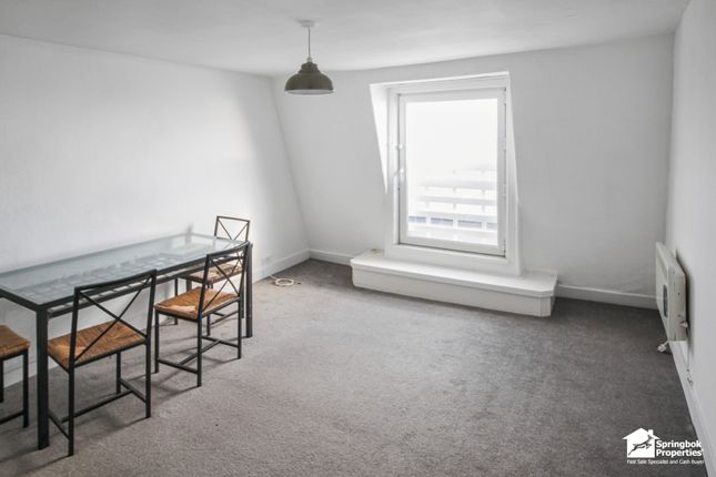 Flat 9, Moreton Court 40-41, St. Leonards-on-sea photo 2