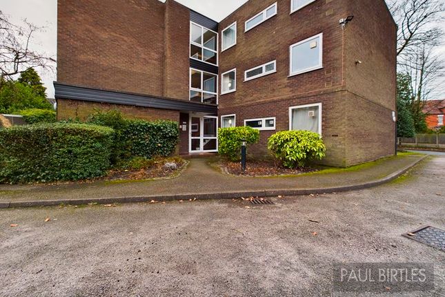 Thumbnail Flat to rent in Harboro Road, Sale, Trafford
