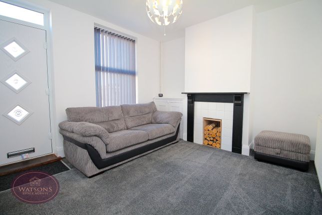 67, Lynncroft, Nottingham photo 2