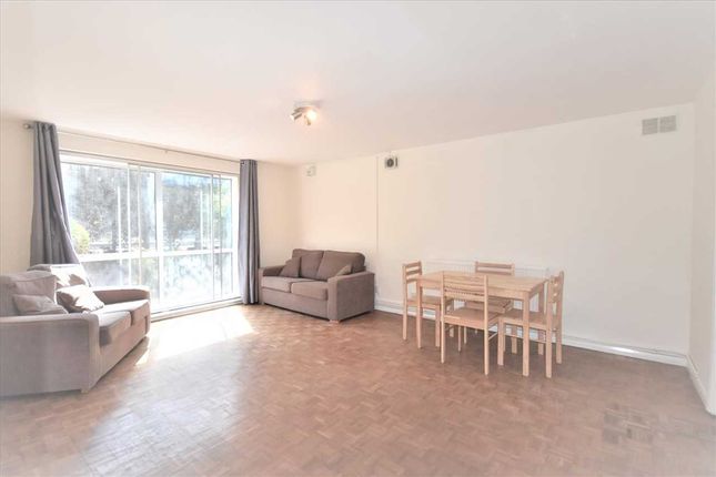 Flat for sale in Park Road North, London