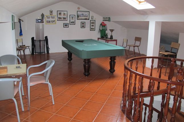 Duplex Apartment With 215sqm Rua Da Rapoula 191 2 º D 3240 327 Avelar Portugal 3 Bedroom Duplex For Sale Primelocation