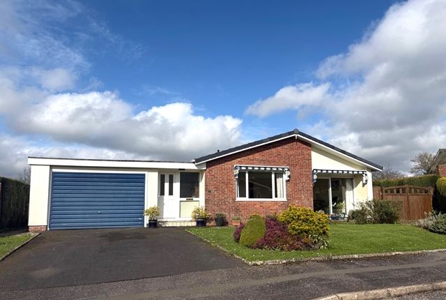 3-bed house on 20, The Pines Devon, Honiton, £400,000
