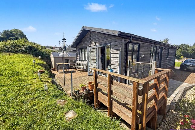 2, Meadow View, Plymouth photo 2