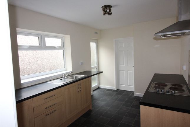 62 Glandwr Street, Abertillery photo 3
