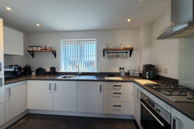 Larkspur Court,1, Wilkins Drive, Paignton photo 4