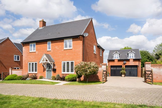 Thumbnail Detached house for sale in Tarvers Way, Adderbury