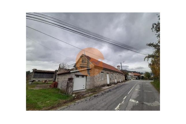 Thumbnail Detached house for sale in Rossas, Vieira Do Minho, Braga