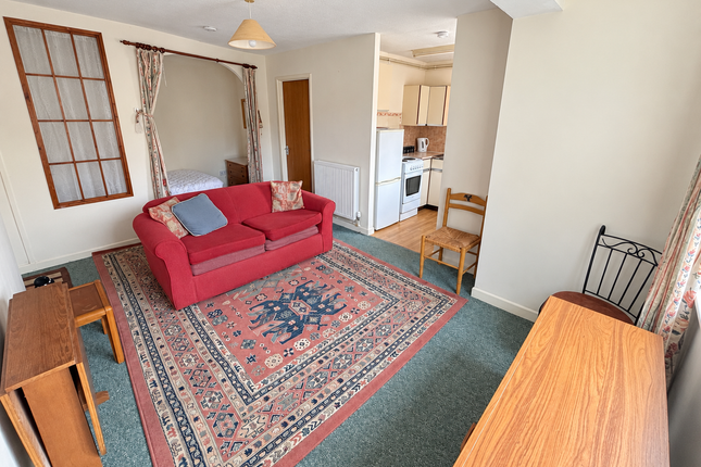 62, Bicknell Gardens, Yeovil photo 2