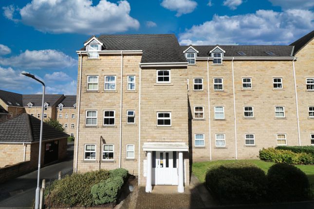 2-bed house on 2F,, Navigation Drive, Bradford, £115,000