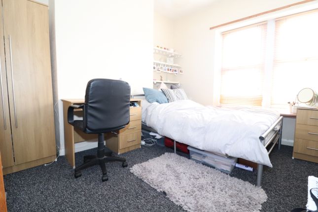 101a, Woodville Road, Cardiff photo 4