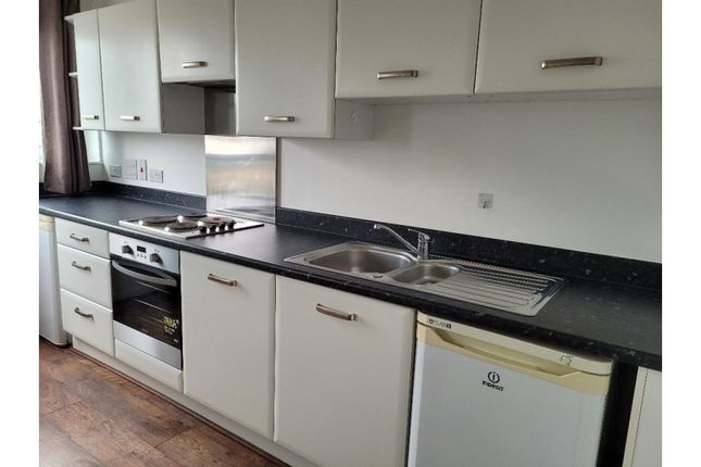 Thumbnail Flat for sale in 1A Stoke Road, Slough