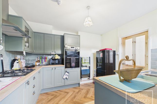 150, Morien Crescent, Pontypridd photo 4