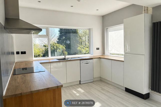 26, Lowercroft Road, Bury photo 3