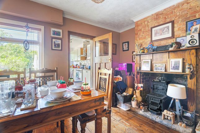 44 Blackheath Road, Lowestoft photo 4