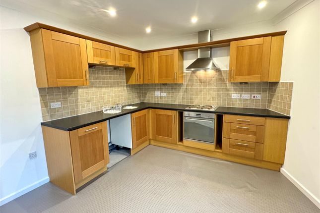 6, Trehellan Heights, Pentire Avenue, Newquay photo 3